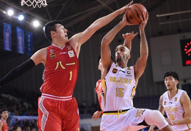  梅斯主场顽强抵抗,惜败里尔彰显韧性精神